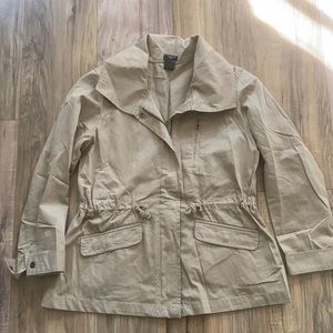 Ann Taylor Lightweight Jacket Medium Petite